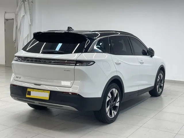 Bestune 2025 yueyi 07 1.5T 210km leisurely version of automatic gear 2