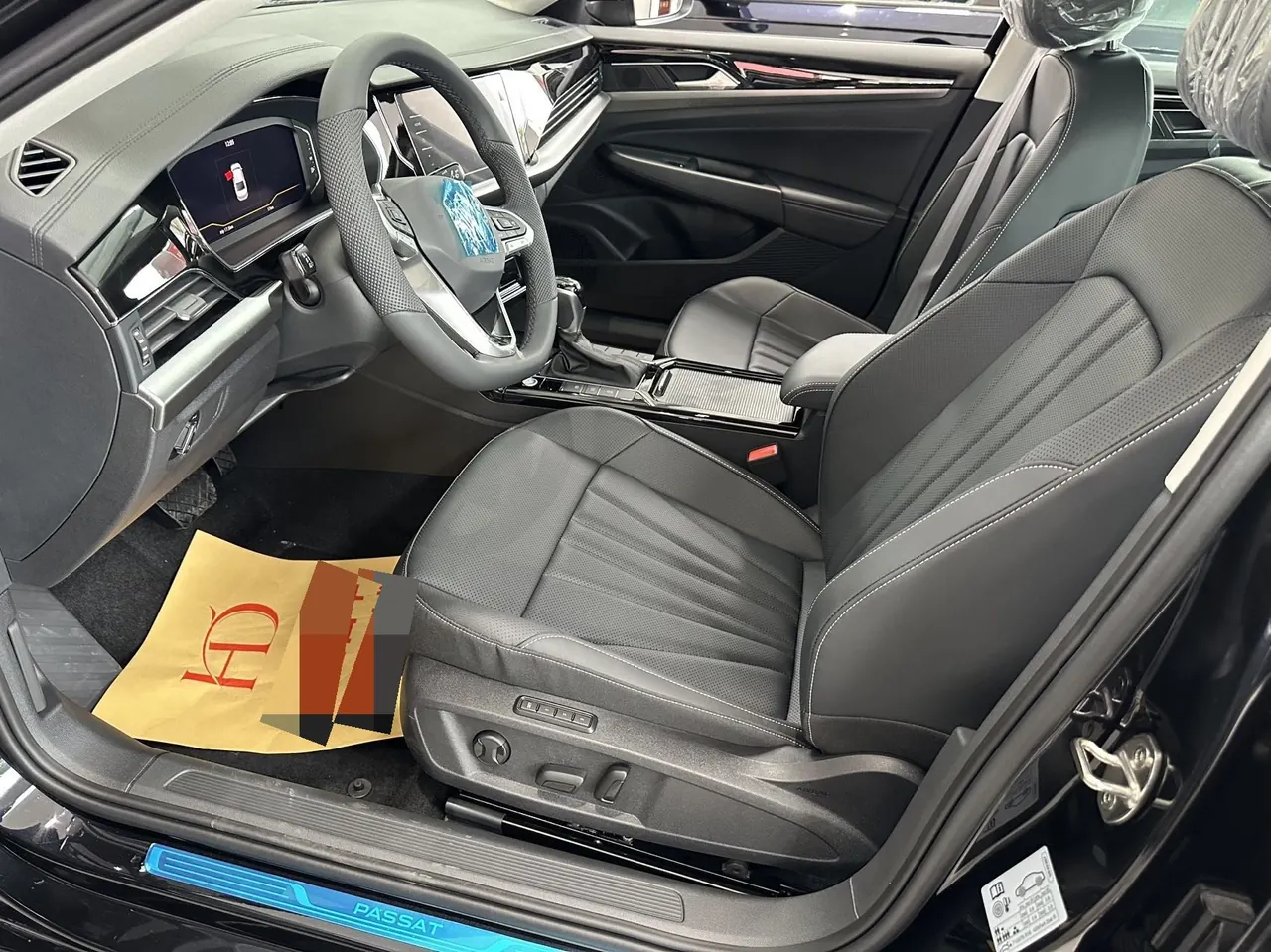 Volkswagen 2026 Passat 2.0TSI 380TSI outstanding star dragon version automatic gear 4