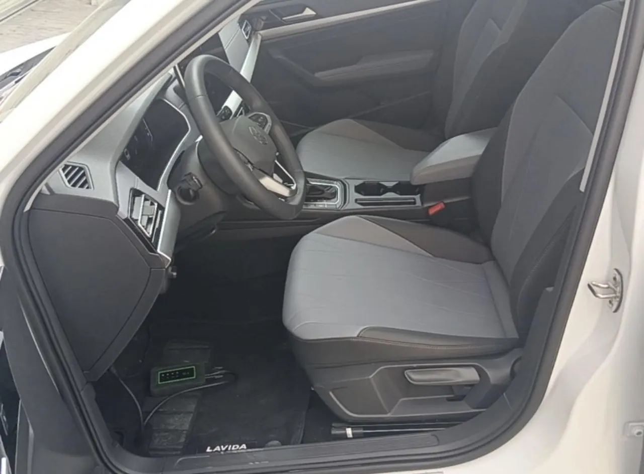 Volkswagen 2023 LaVida 1.5 5 Million Edition Automatic 2