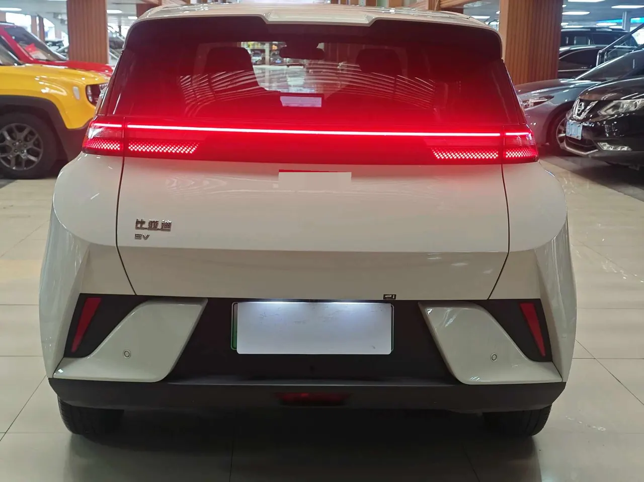 BYD 2025 Seagull Smart Driving Edition 305km Vital Edition Automatic Gear 16
