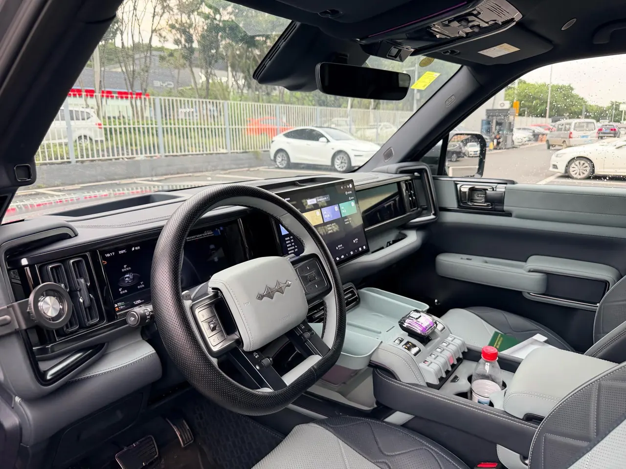 FangChengBao 2025 Leopard 5 1.5T Stepless Gods Intelligence Drive Ultra Edition Automatic Gear 5