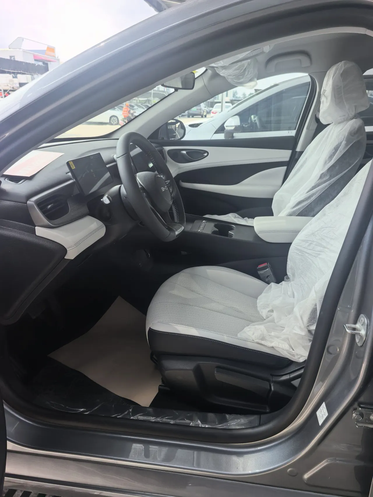 BYD 2026 seals 05 DM-i 1.5 stepless 128KM luxury automatic gear 5