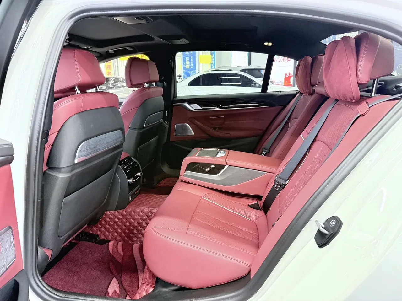 BMW 5 Series 2023 530Li 2.0T Exclusive M Sports Suit Automatic Gear 5