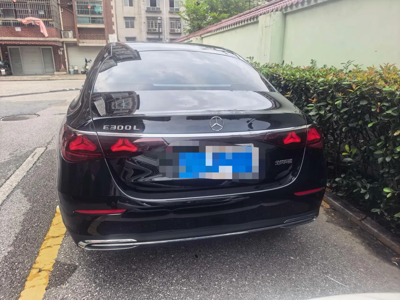 Mercedes Benz E Class 2025 E 260 L 48V 2.0T Automatic 8