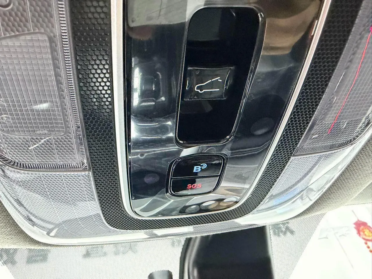 Hyundai 2023 Elantra -3-compartment 1.5 stepless LUX premium automatic gear 13