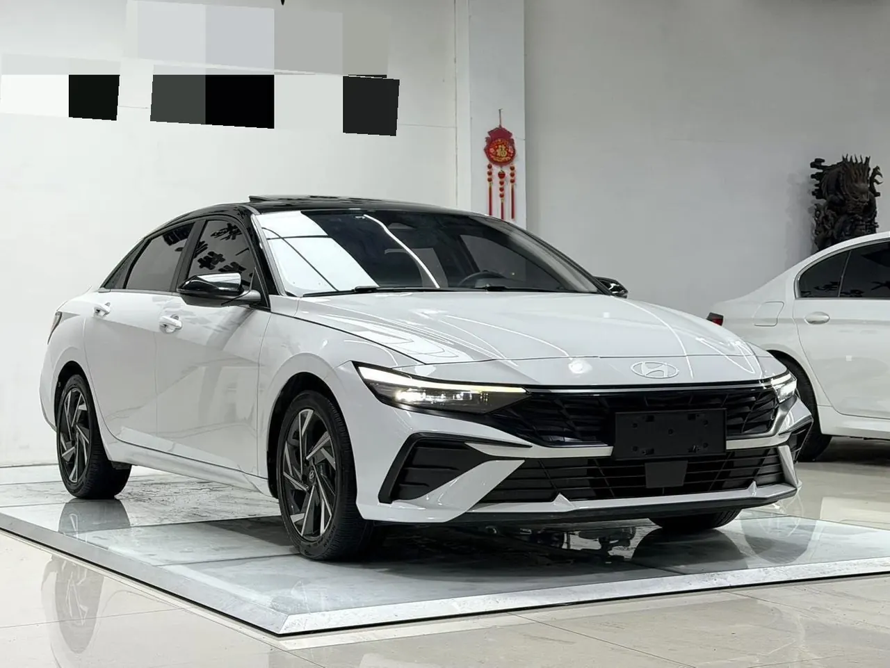 Hyundai 2023 Elantra -3-compartment 1.5 stepless LUX premium automatic gear 3