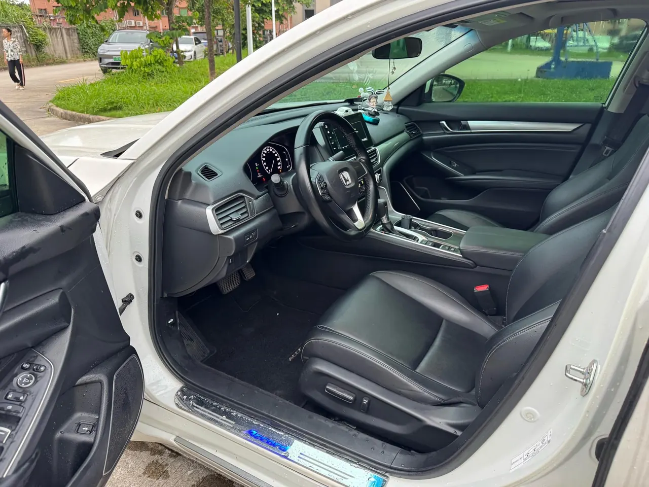 Honda 2022 10th Generation Accord 1.5T Stepless 260TURBO Magic Night Premium Edition Automatic Gear 7