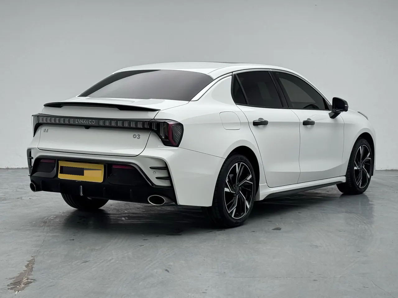 LYNK&amp;CO 2025 LYNK&amp;CO 03 1.5TD Champion Pro Auto 10