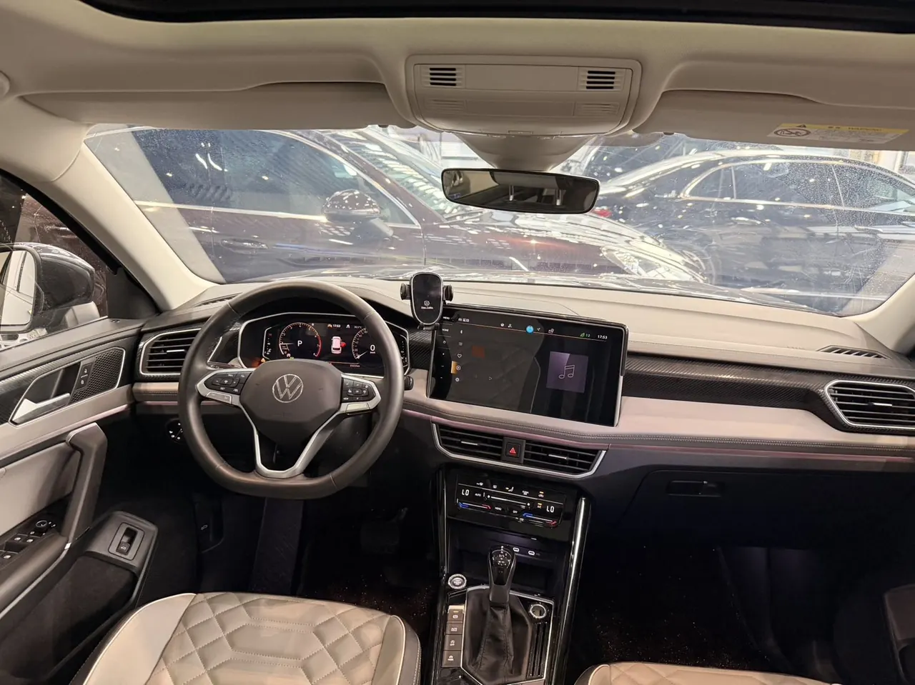 Volkswagen 2024 Tanyue 1.5TSI 300TSI Two-Drive Luxury Plus Advanced Edition Automatic Gear 4
