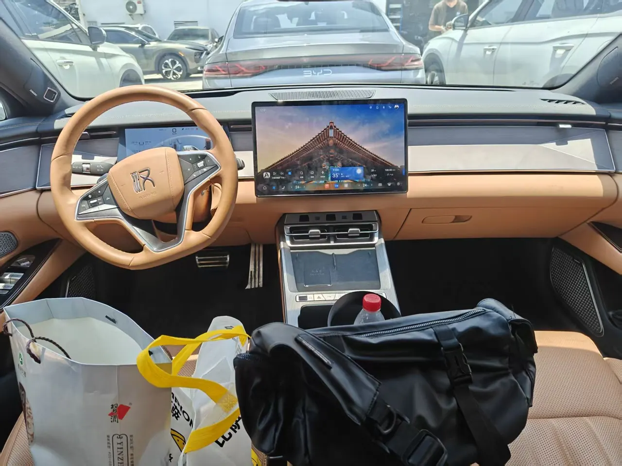 BYD 2025 Han L EV four-wheel drive laser Radar flagship automatic gear 4