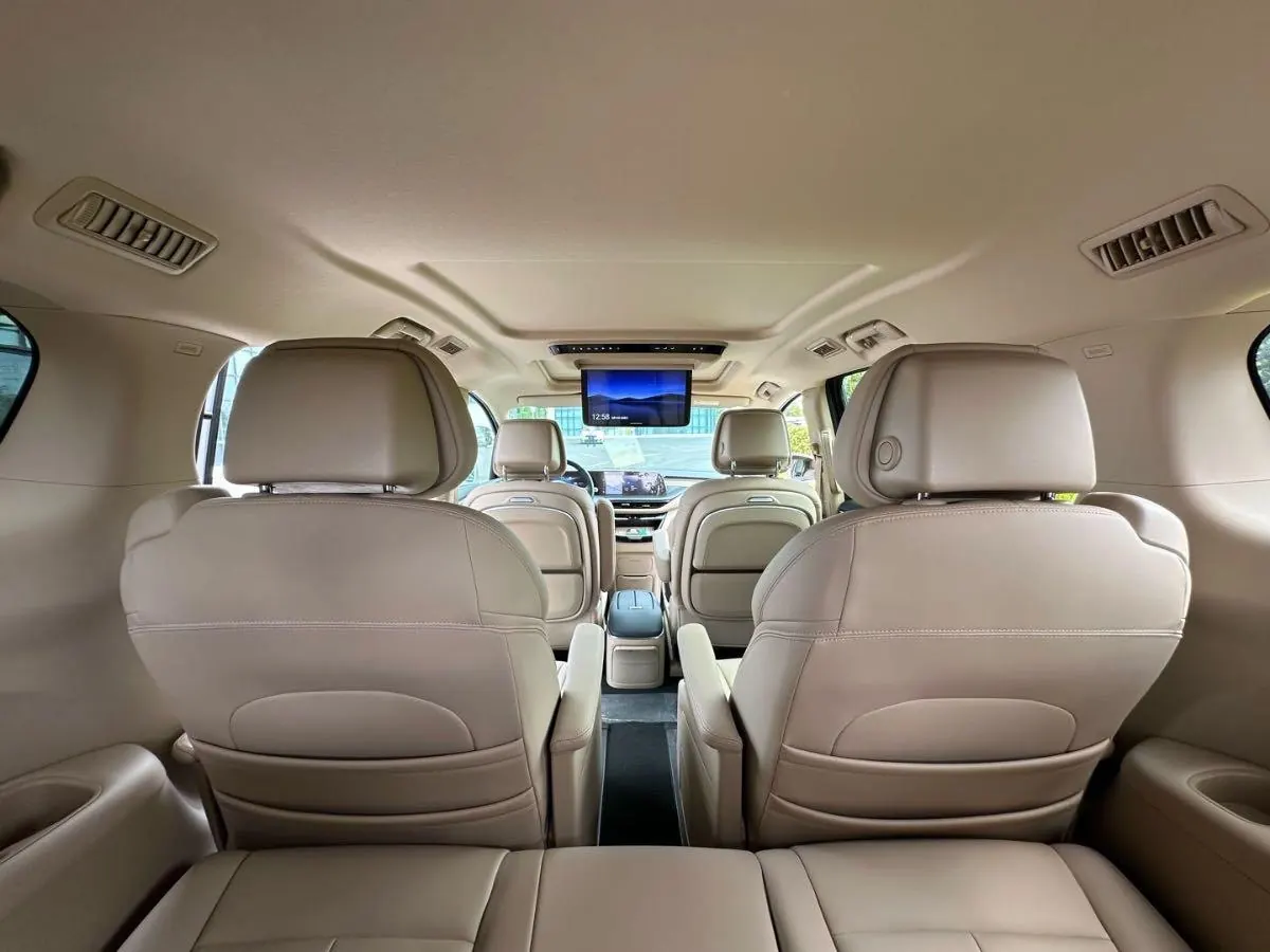Buick 2025 GL8 Lu Shang 1.5T Premium Edition 7-seat Automatic Gear 8