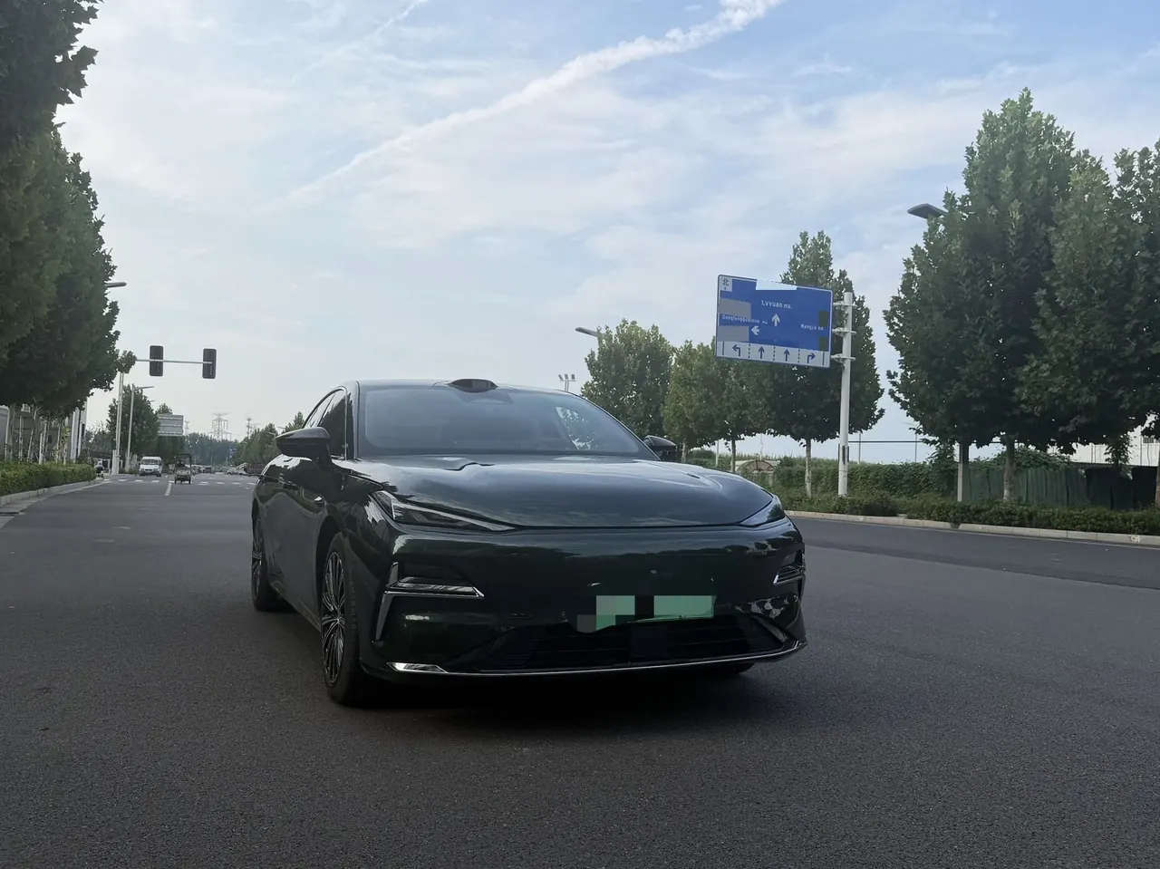 Geely Galaxy 2025 Xingyao 8 EM-P 1.5T 130km Starship Edition Automatic Gear 3