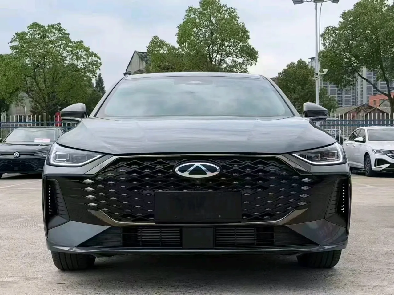 Chery 2025 Arrizo 8 Pro 1.6T Luxury Automatic Gear 3