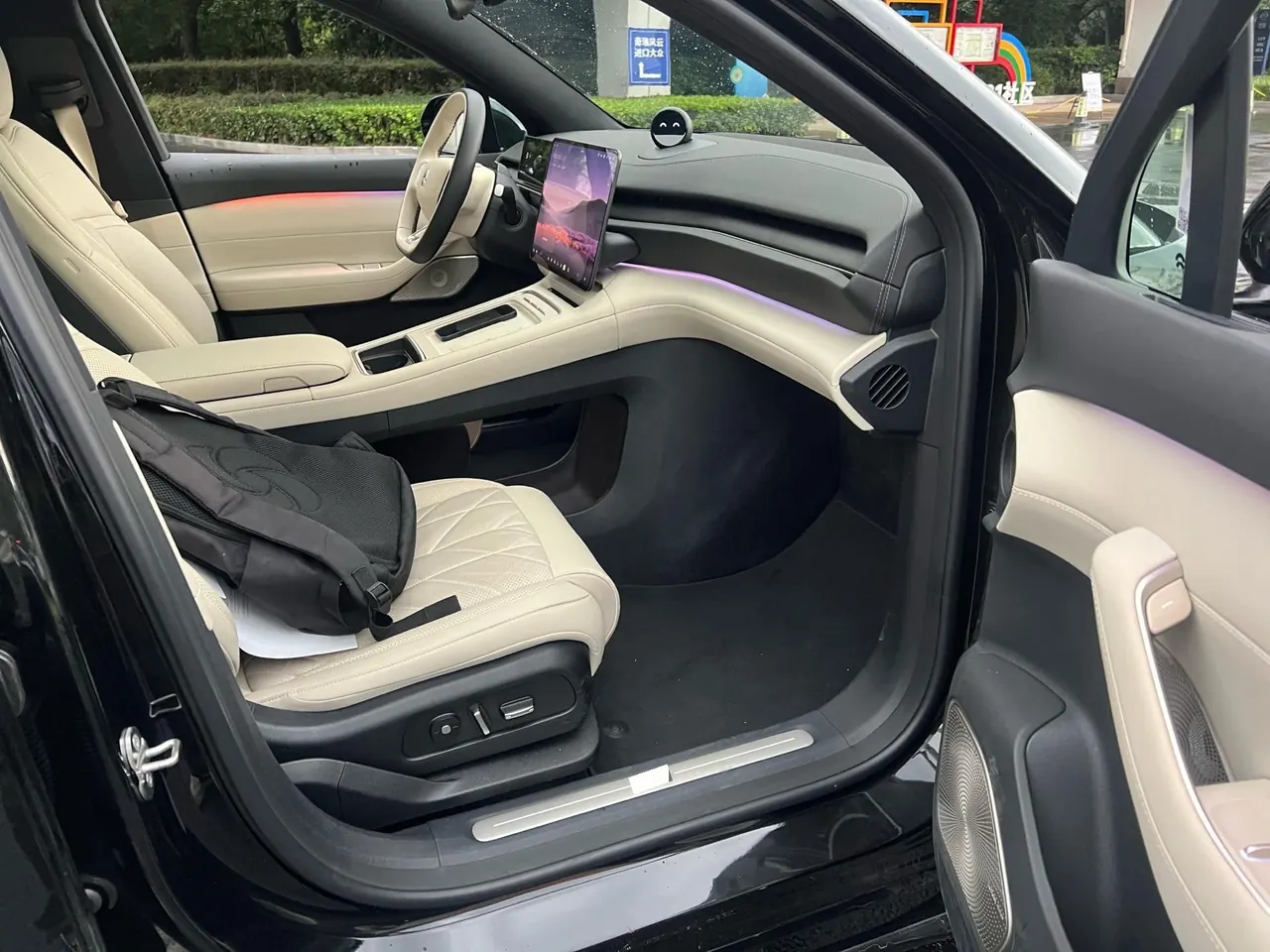 NIO 2025 ES6 75kWh automatic gear 5
