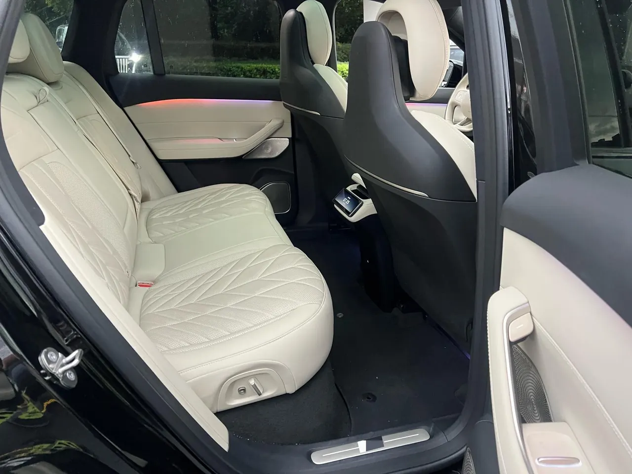 NIO 2025 ES6 75kWh automatic gear 6