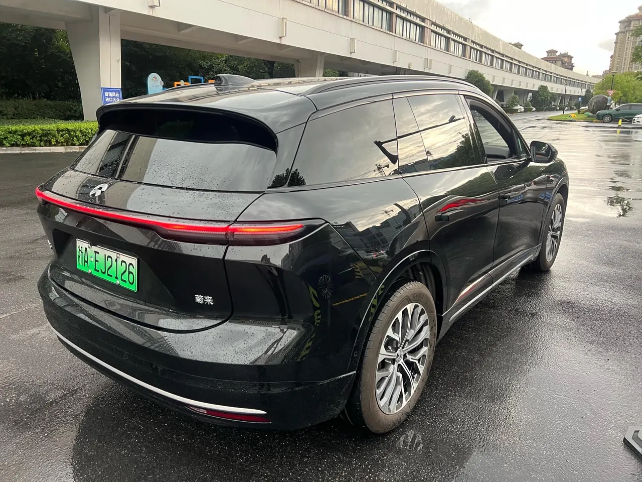 NIO 2025 ES6 75kWh automatic gear 8