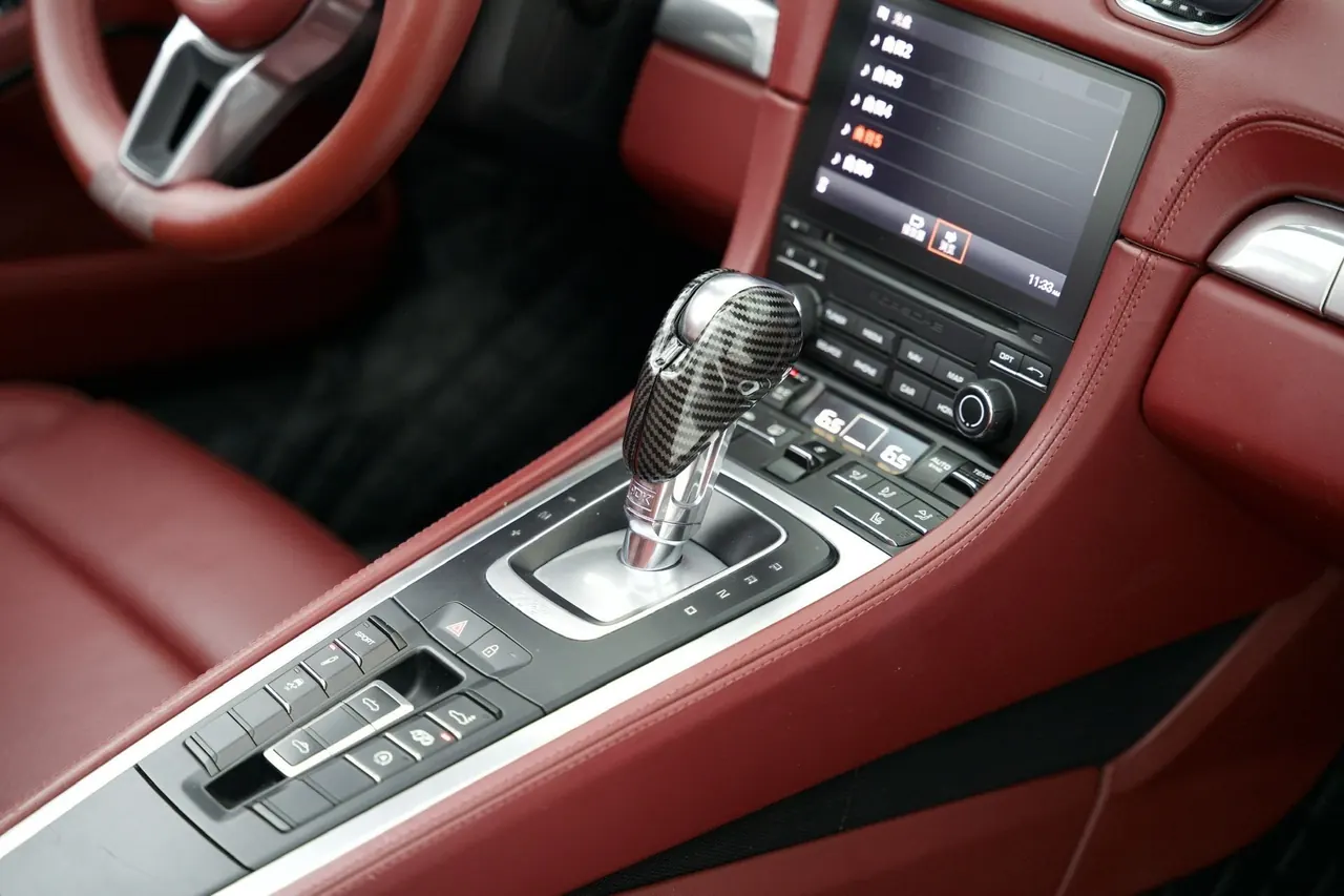 Porsche 718 (Imported) 2020 718 Boxer 2.0T Automatic 6