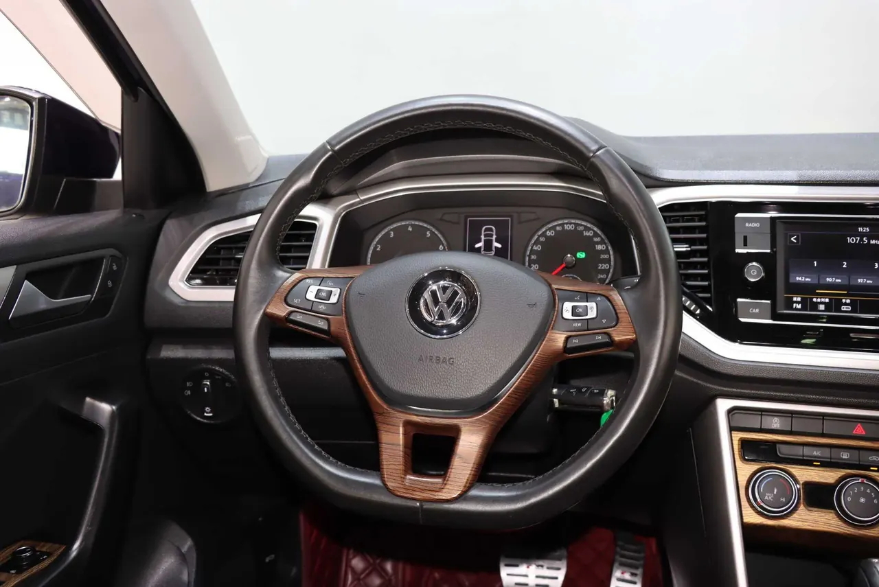 Volkswagen 2020 Tange 1.4TSI 230TSI Two-Drive Acursive Automatic Gear 13