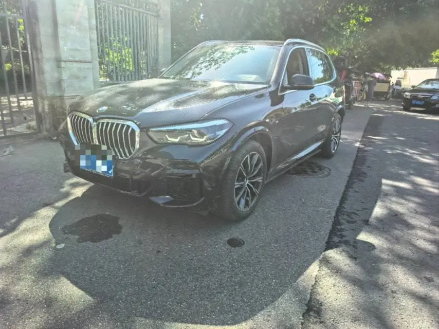 Open image lightbox: BMW X5 (Imported) 2021 X5 xDrive30i 2.0T M Sports Suit Automatic Gear