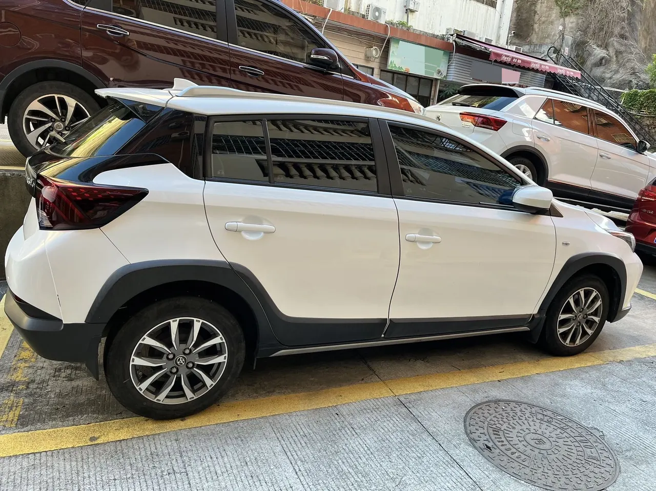 Toyota yaris 2020 YARiS L Zhixuan X 1.5 Stepless Leading Edition Automatic Gear 6