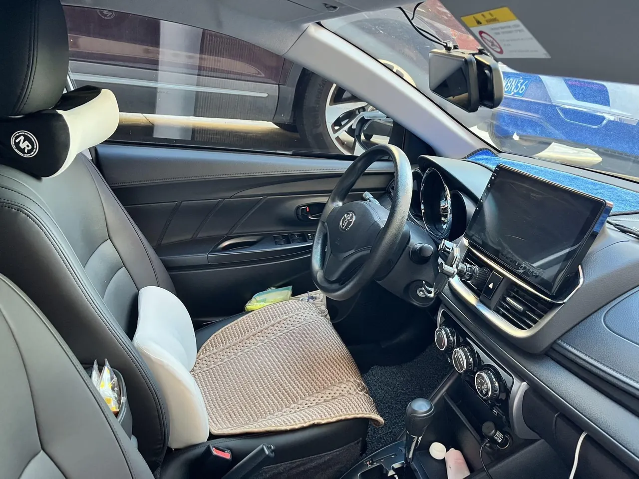 Toyota yaris 2020 YARiS L Zhixuan X 1.5 Stepless Leading Edition Automatic Gear 7