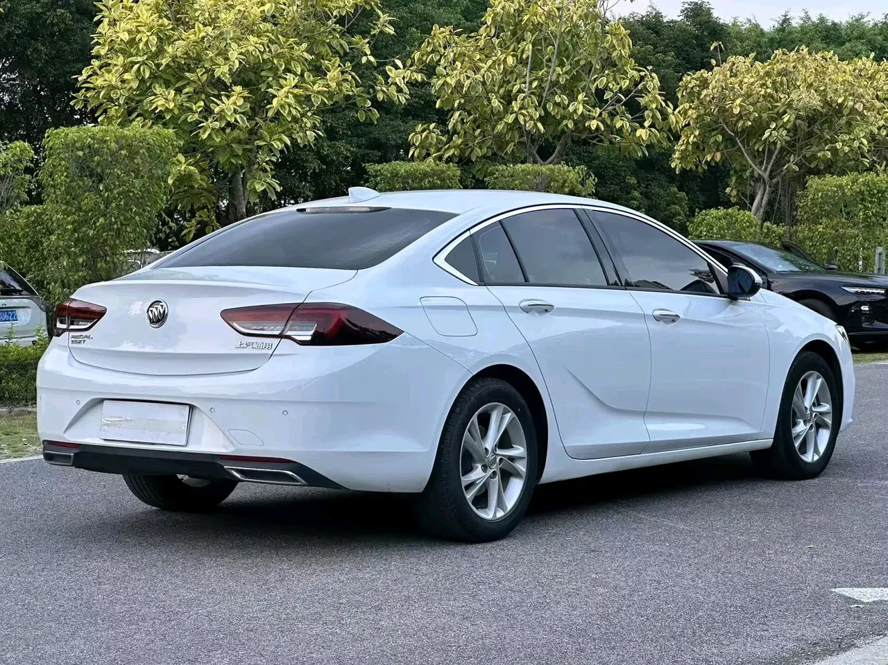 Buick 2020 Regal 1.5T 552T Luxury Automatic Gear 11