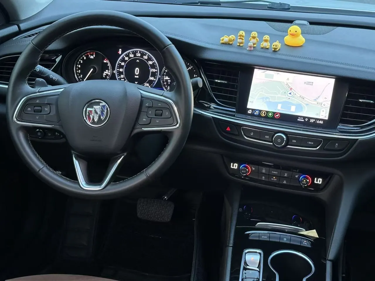 Buick 2020 Regal 1.5T 552T Luxury Automatic Gear 7
