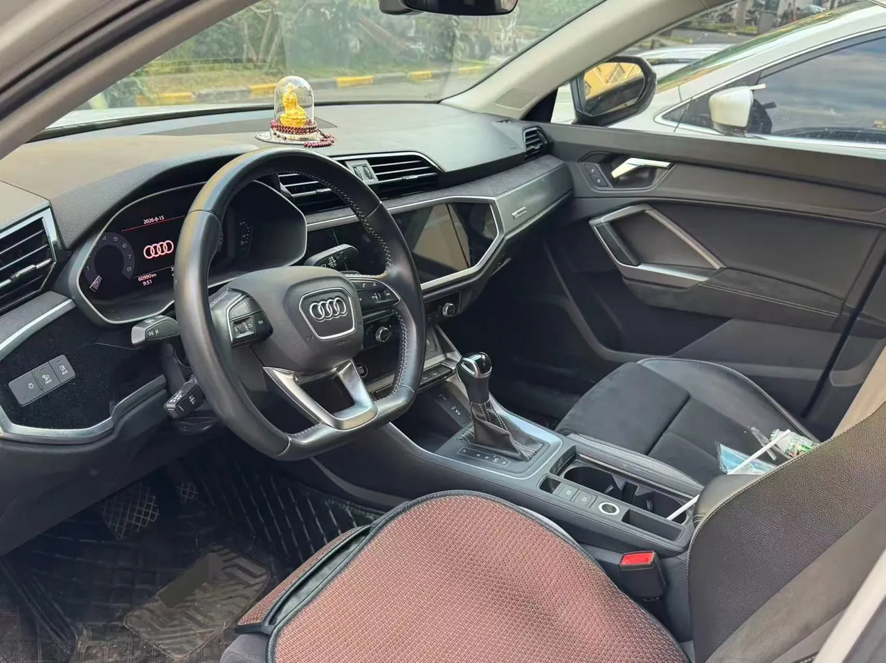 Audi 2020 Q3 1.4TFSI 35TFSI Enterprising and Elegant Automatic Gear 2