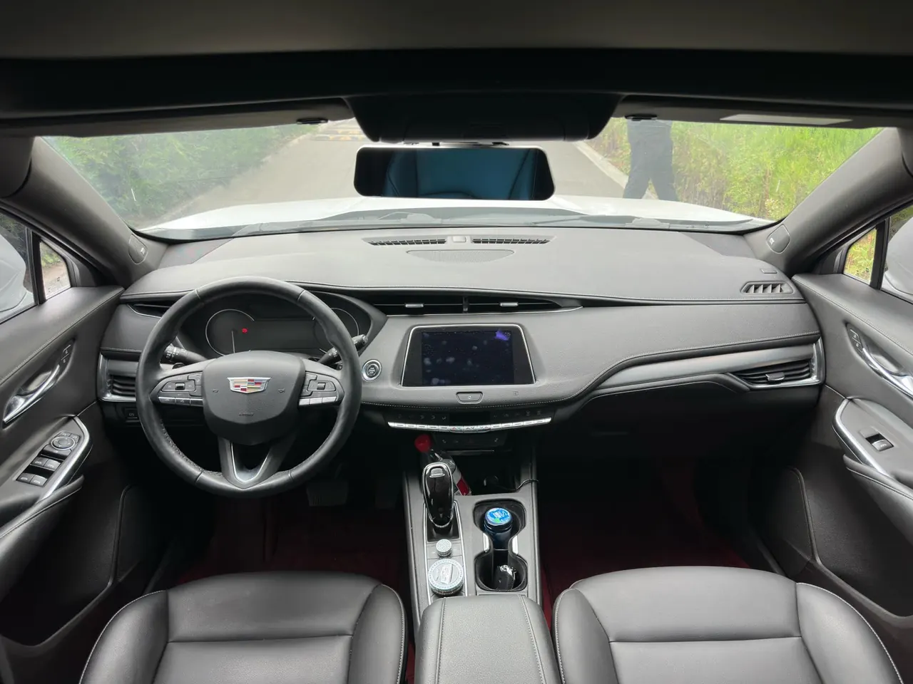 Cadillac 2020 XT4 2.0T 28T Two-Drive Leading Type (Modified) Automatic Gear 5