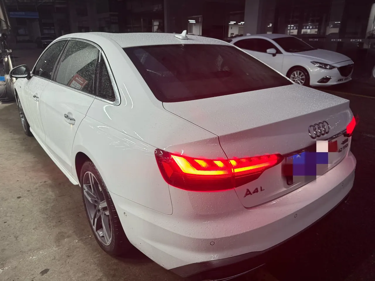 Audi 2020 A4L 2.0TFSI 40TFSI Fashion Dynamic Automatic 5