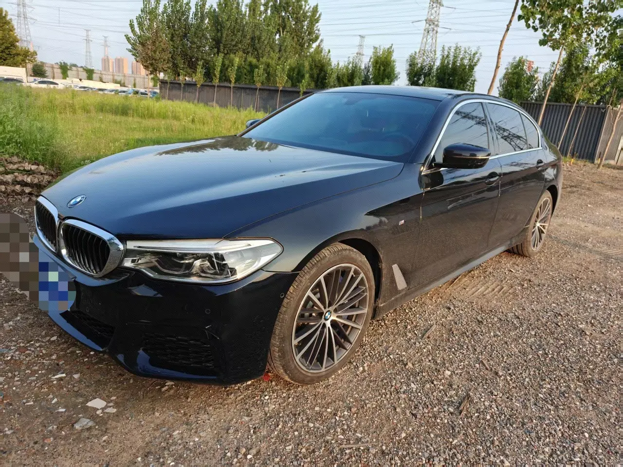 Open image lightbox: BMW 5 Series 2020 530Li 2.0T Leading M Sports Suit Automatic Gear