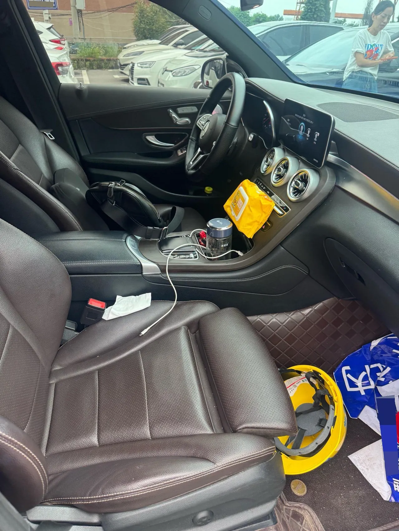 Mercedes Benz 2022 GLC 260 L 4MATIC 2.0T Dynamic (Change 2) Automatic Gear 3