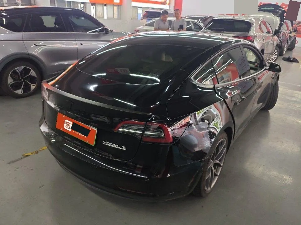Tesla 2022 Model 3 Performance high-performance all-wheel drive automatic transmission 3
