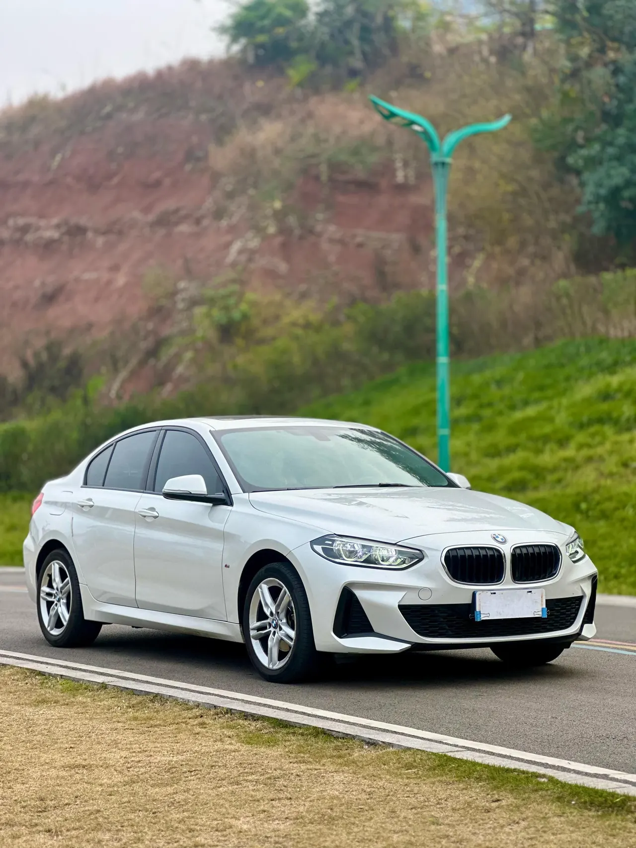 BMW 1 Series 2020 120i 1.5T M Sports Suit Automatic Gear 3