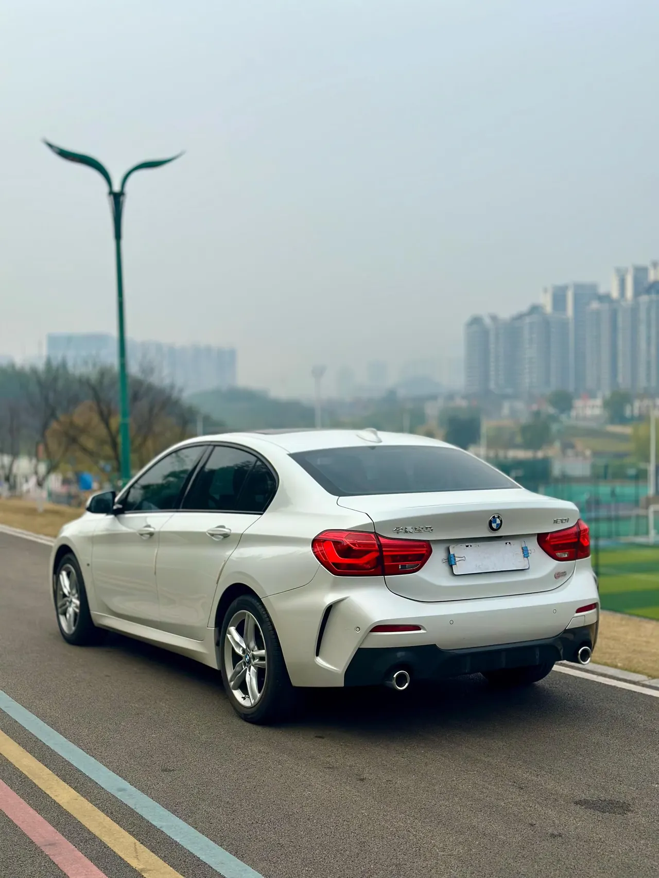 BMW 1 Series 2020 120i 1.5T M Sports Suit Automatic Gear 4
