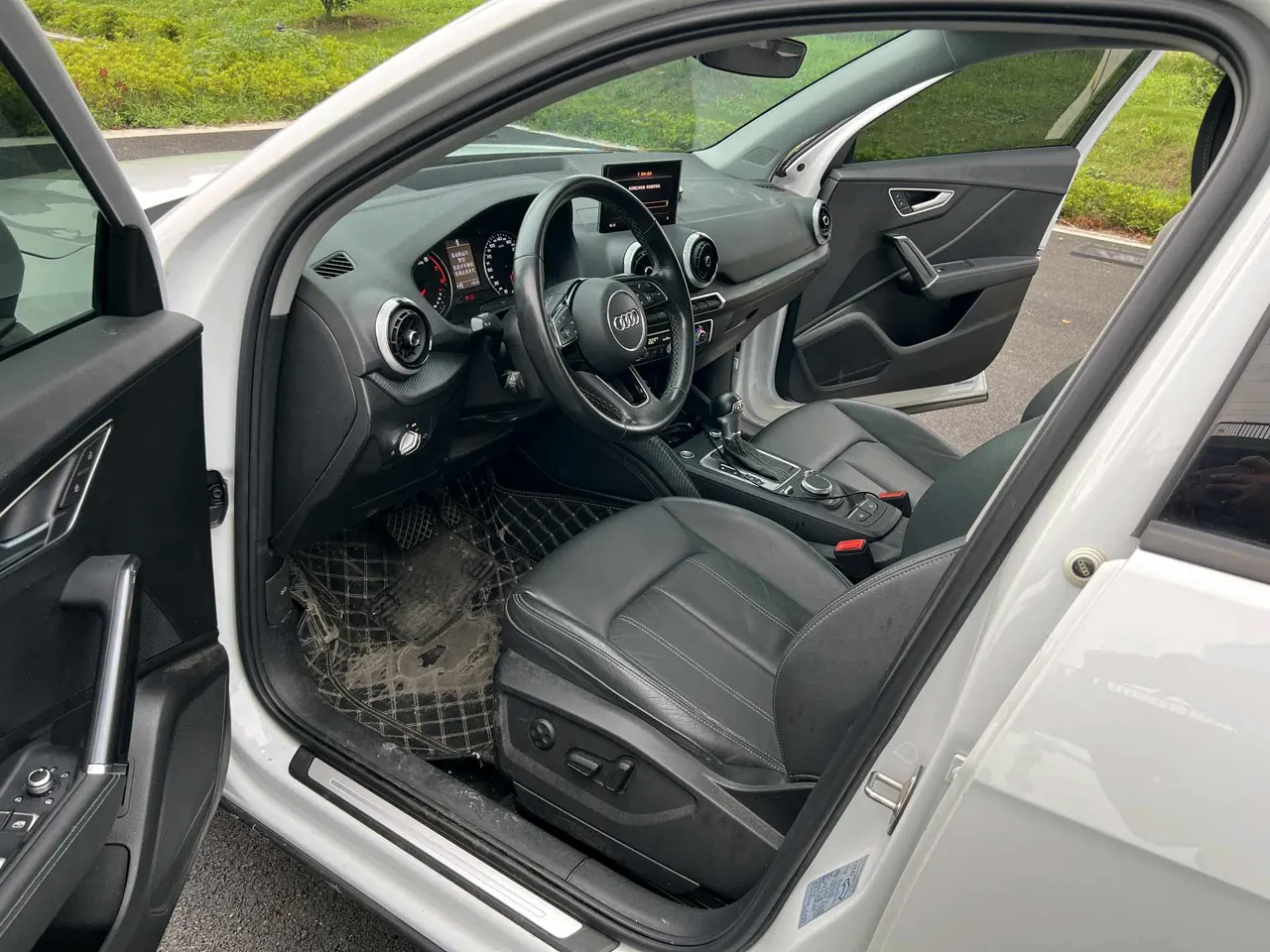 Audi 2022 Q2L 1.4TFSI 35TFSI Fashion Elegant Automatic 4