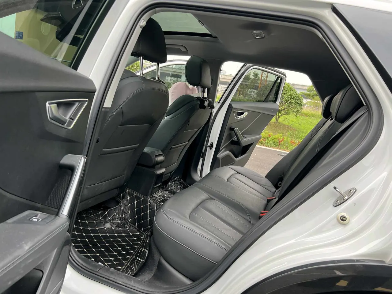 Audi 2022 Q2L 1.4TFSI 35TFSI Fashion Elegant Automatic 5