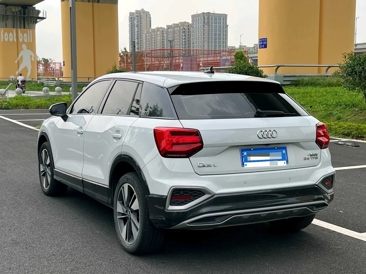 Audi 2022 Q2L 1.4TFSI 35TFSI Fashion Elegant Automatic 9