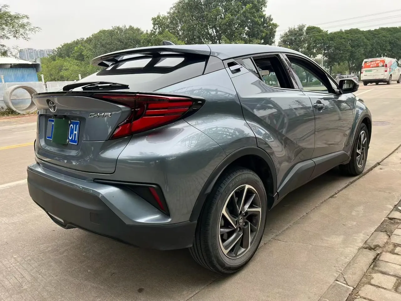 Toyota 2022 C- HR 2.0 stepless leading version of automatic gear 7
