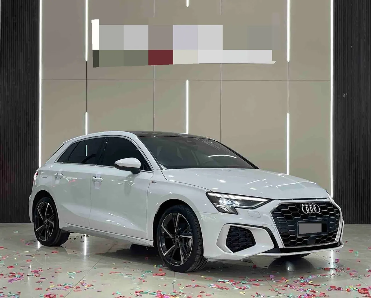Audi 2022 A3 Sportback 1.4TFSI 35TFSI Fashion Sports Automatic 3