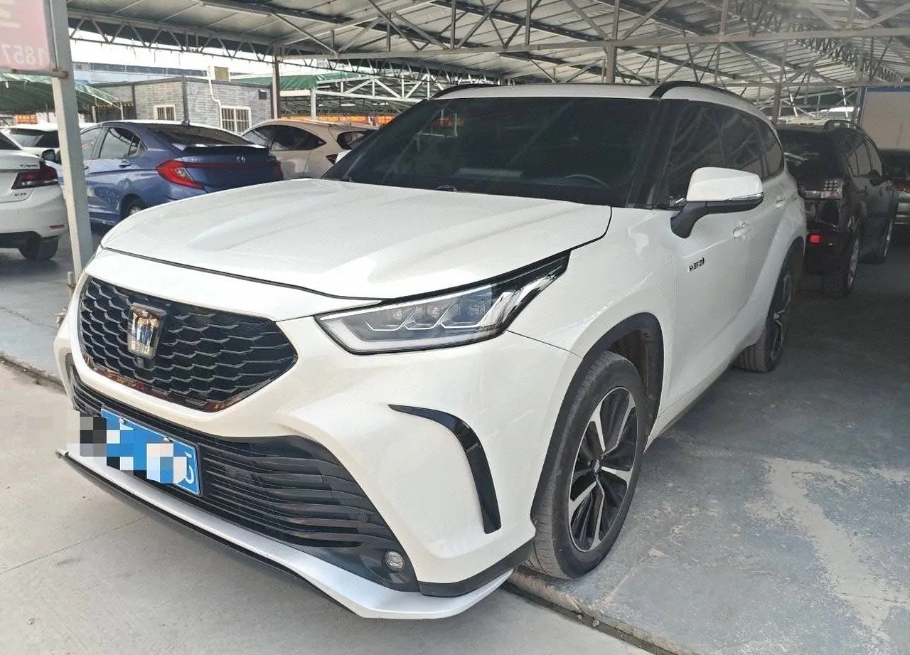 Open image lightbox: Toyota 2022 Crown Lu Fang 2.0T Jin Yao Edition Automatic Gear