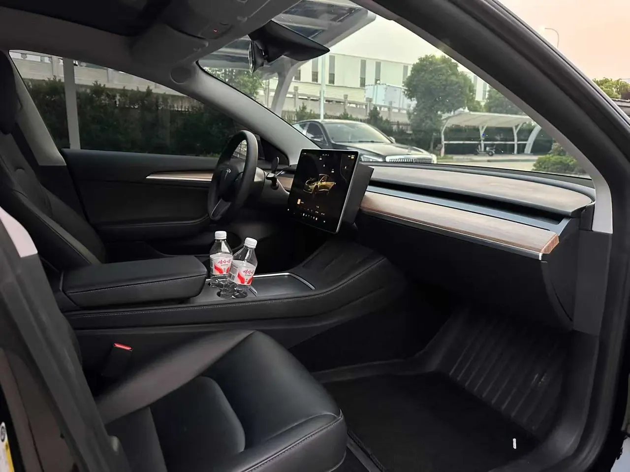 Tesla 2022 Model 3 rear-wheel drive version of automatic transmission 7