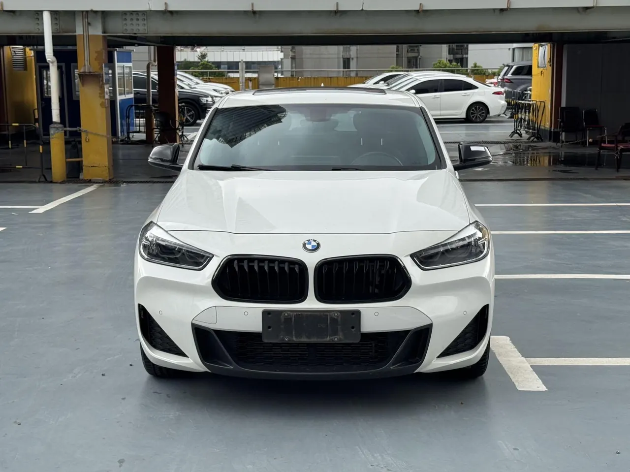 BMW 2022 X2 sDrive25i 2.0T M sports suit automatic gear 2