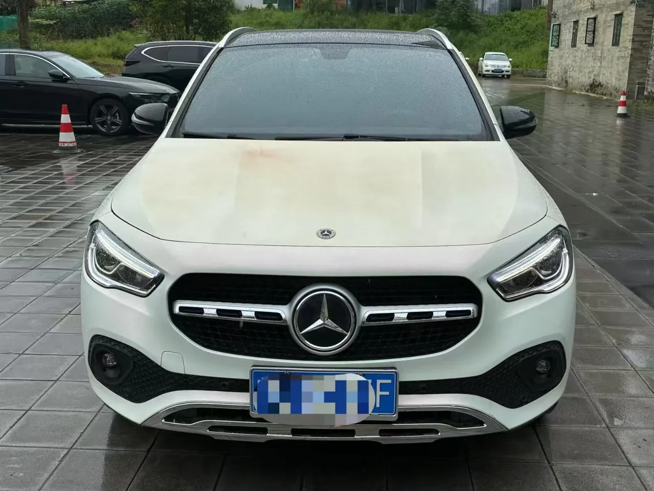 Mercedes Benz 2020 GLA 200 1.3T automatic gear 2