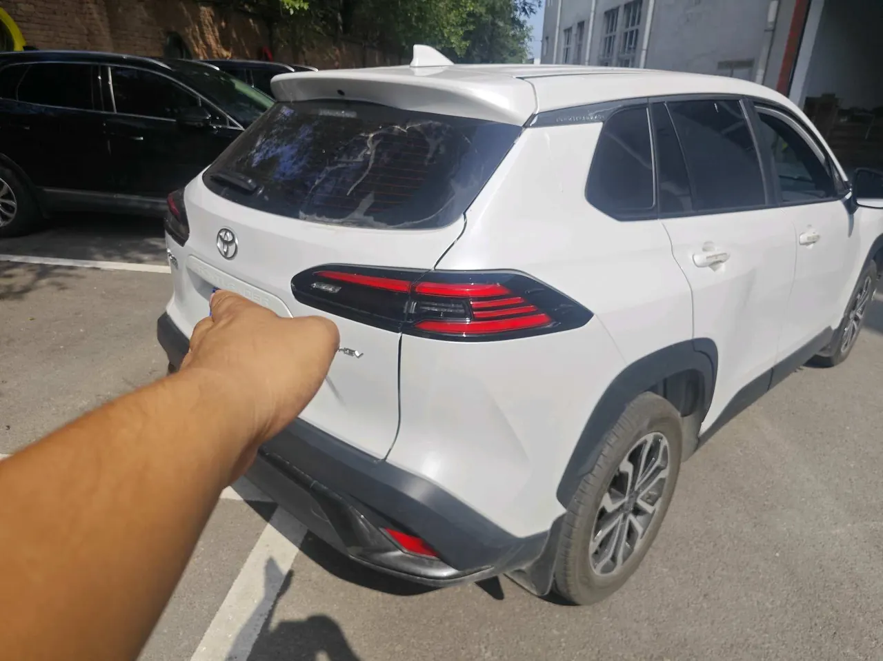 Toyota 2026 Fenglanda Shuangqing 2.0 Stepless Intelligent Electric Hybrid Deluxe Automatic Gear 5