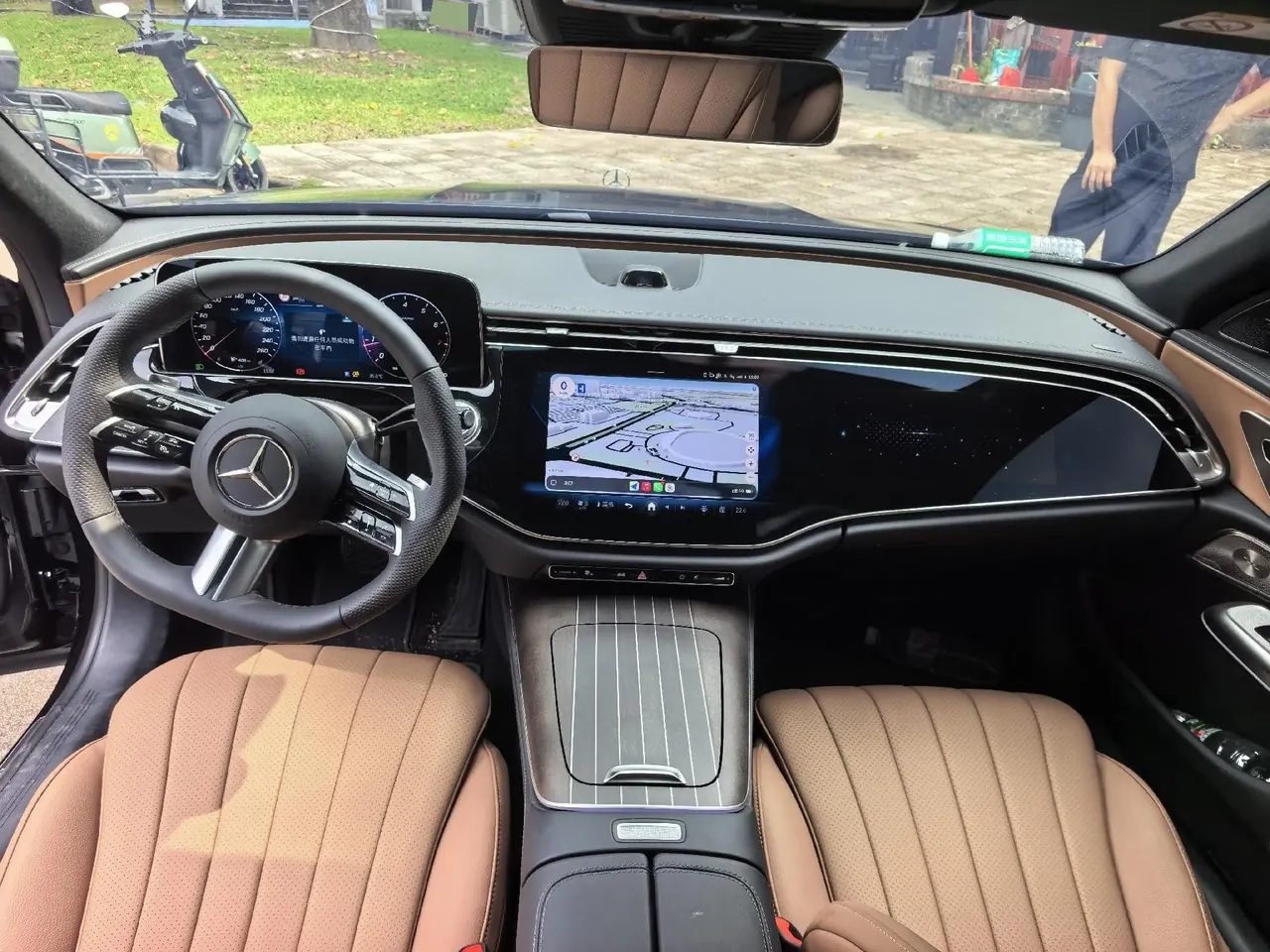 Mercedes Benz E Class 2026 E 300 L 48V 2.0T Luxury (Modified) Automatic Gear 3