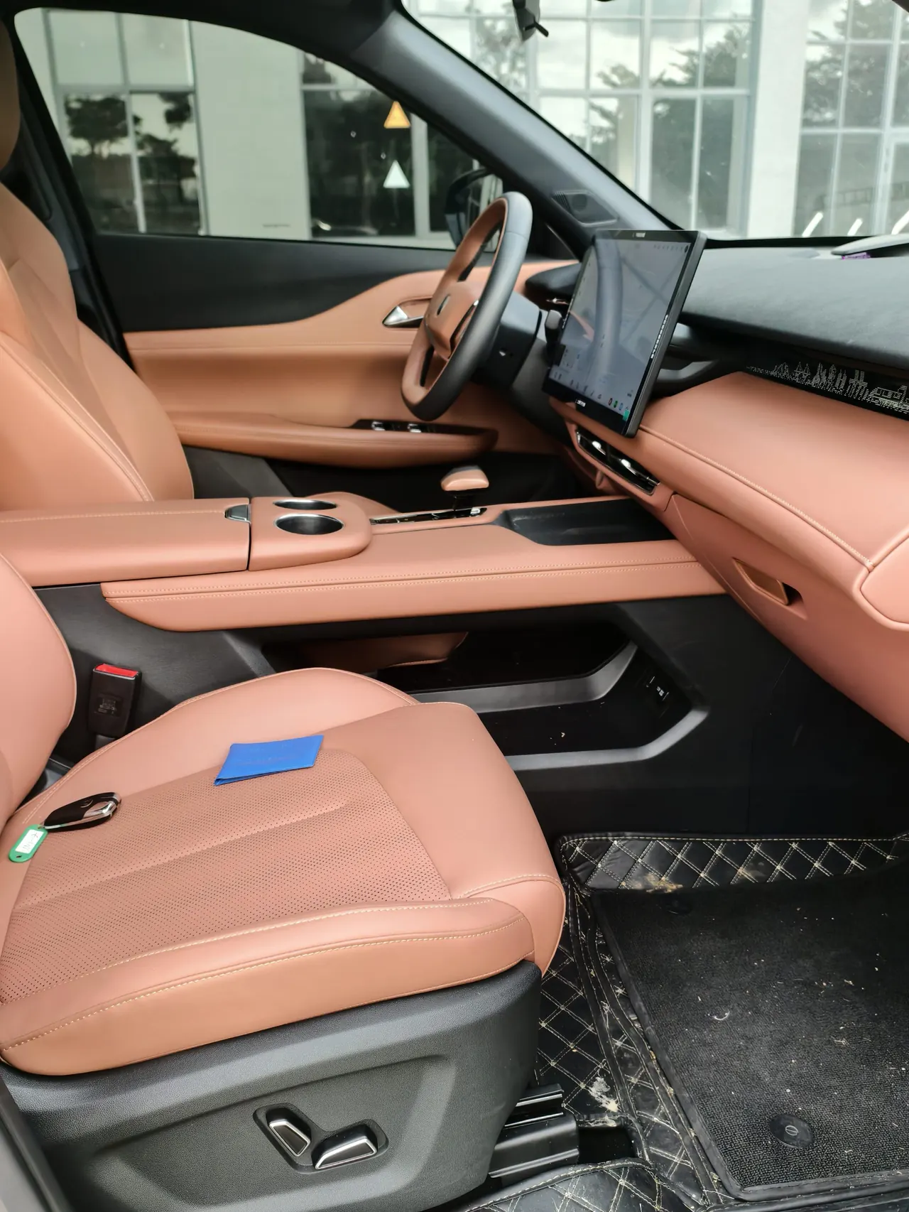 ChangAn 2025 UNI-Z 1.5T honorable automatic gear 5