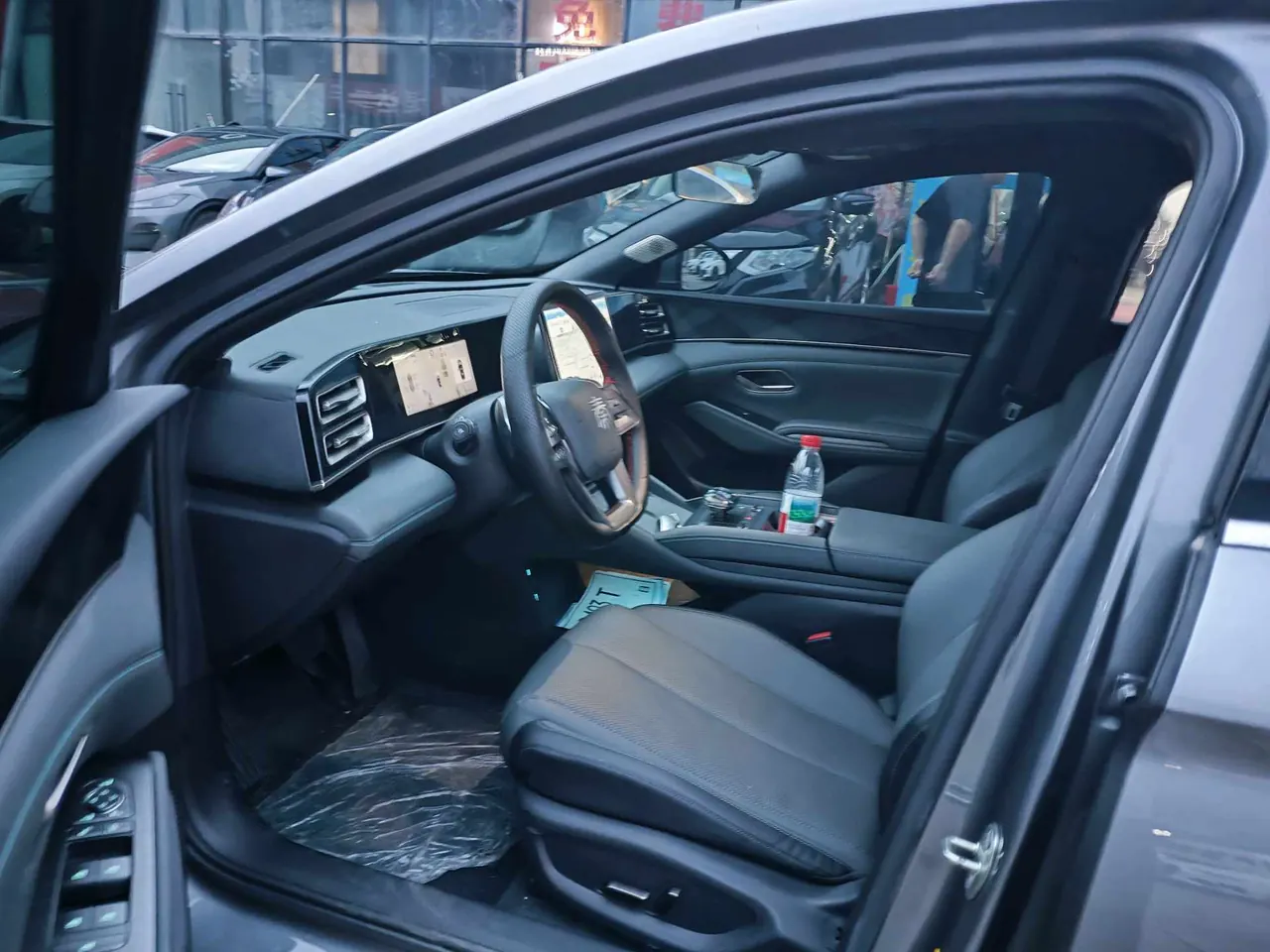 BYD 2025 Qin L DM-i 1.5 stepless smart driving version 120KM Exceed automatic gear 4