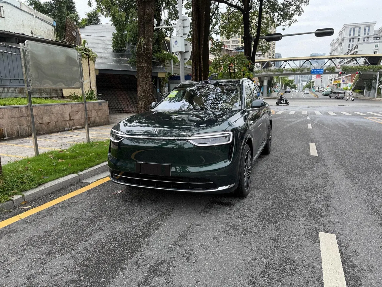 Open image lightbox: AITO 2026 AITO M7 extended range Max 4-wheel drive version 5 (896-line laser Radar) automatic gear