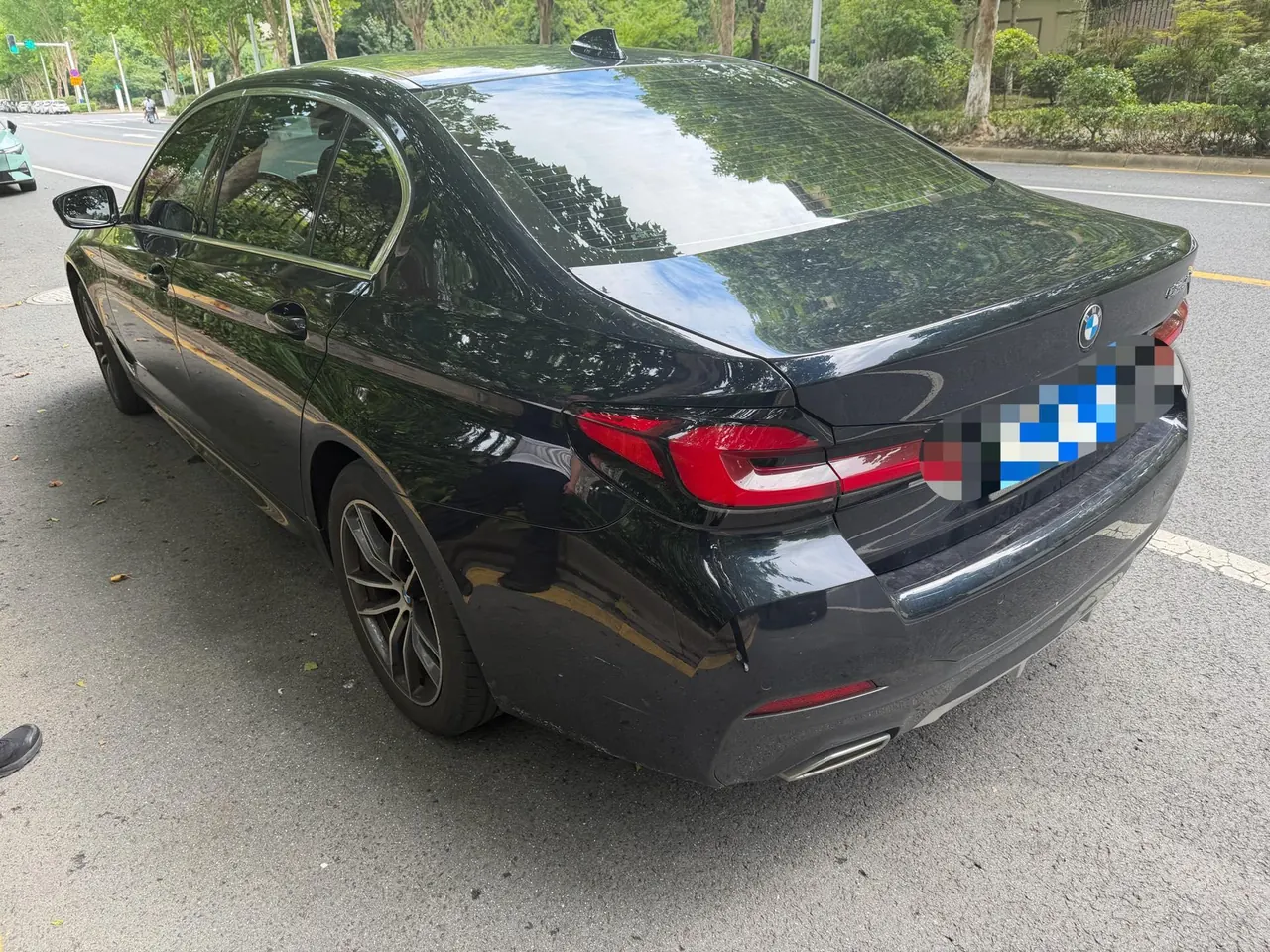 BMW 5 Series 2022 525Li 2.0T M Sports Suit (Change 2) Automatic Gear 2